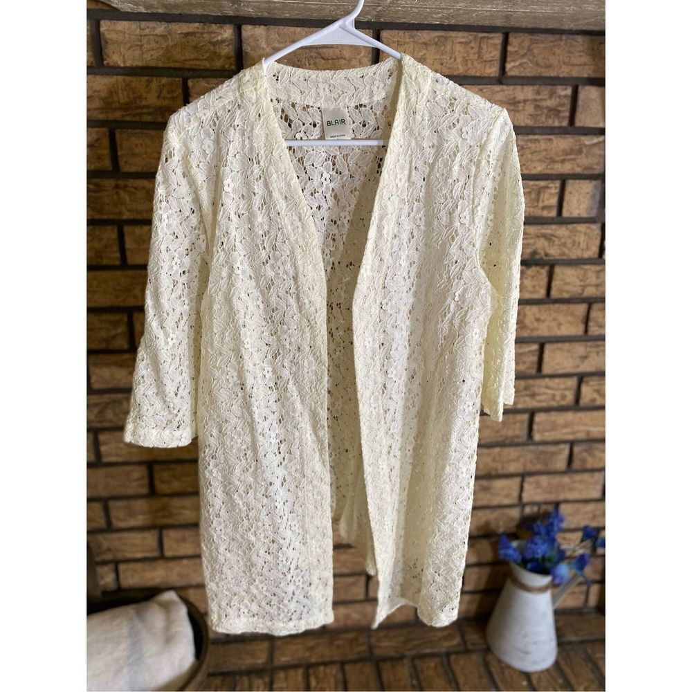 Lace Stitched Cardigan‎